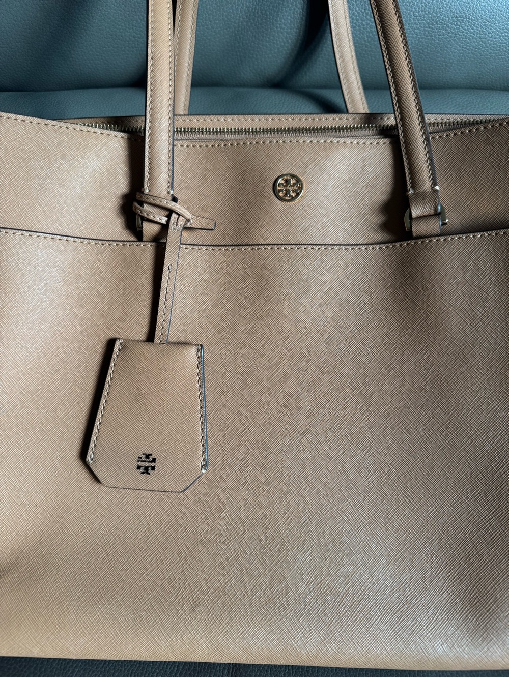 Tory Burch Caramel Tan Leather Tote - Picture 4 of 15